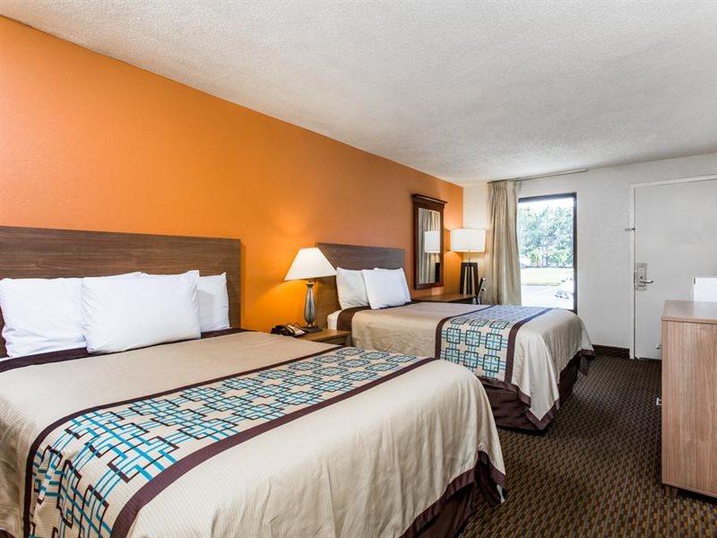 Days Inn By Wyndham Norfolk Airport Екстер'єр фото
